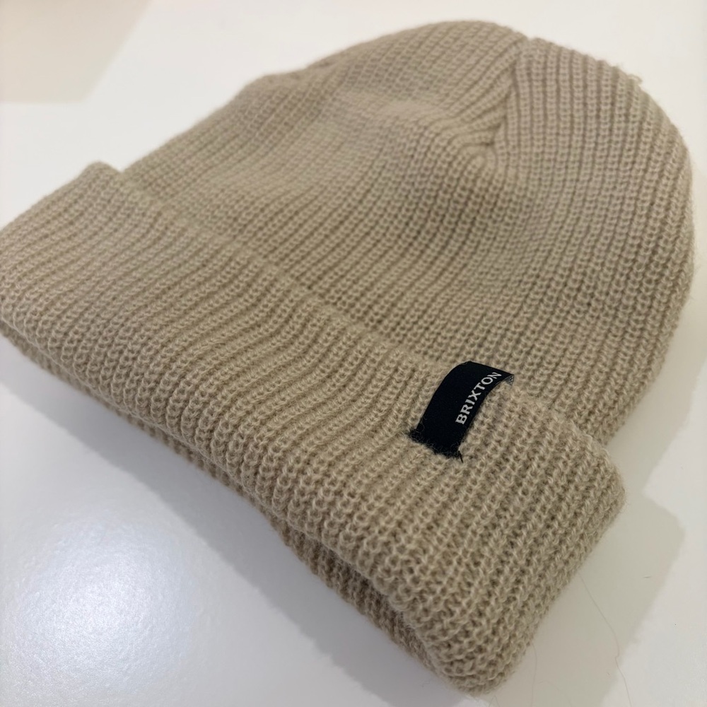 NWOT-Brixton Beige Knit Beanie
